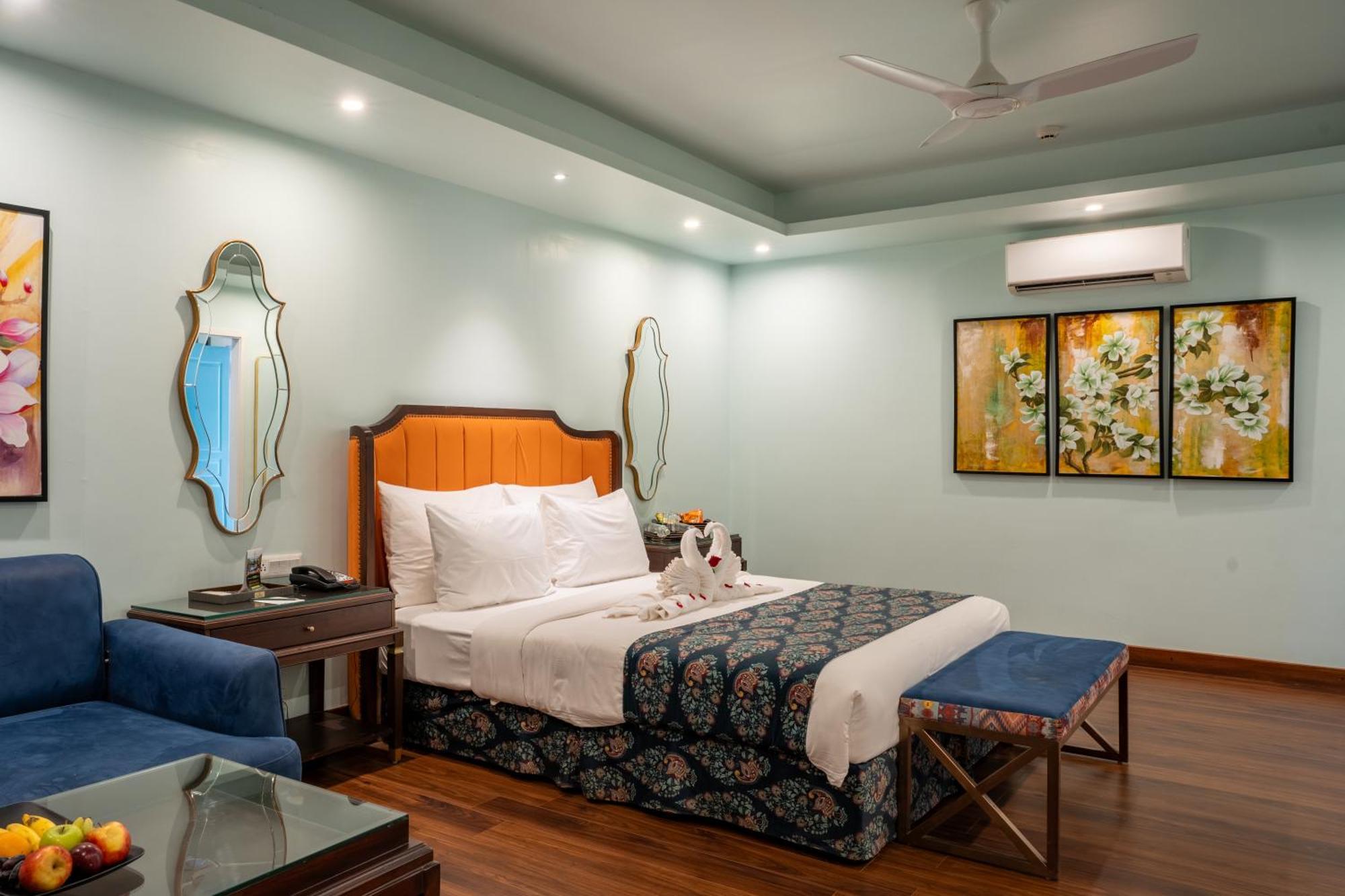 Mayfair On Sea, Morjim Beach, Goa Екстер'єр фото